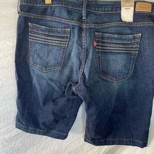 Levi’s jean shorts new with tags